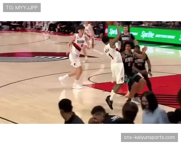 阿尔达马安德森等多将伤停,灰熊轮换深度遭遇严峻考验 阿尔达马安德森等多将伤停,灰熊轮换深度遭遇严峻考验